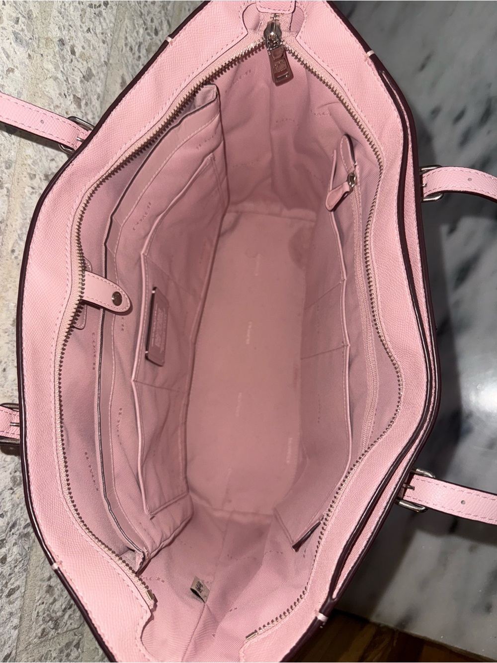 Coach Pink Large Leather Tote with Turnlock and Hangtag - Picture 3 of 14